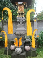 Bali-Fahne, hellorange, mit Bambusstab, 120 cm