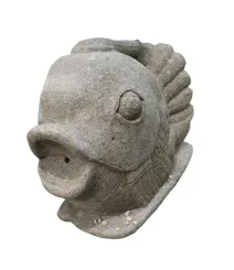 Fisch auf Sockel 