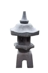 Japanische Steinlaterne, Lavastein, mehrere Teile. Japanische Gartenlaterne, Modell "Yukimi Gata", 65 cm Höhe, Naturstein (Andesit). Naturstein, grau 