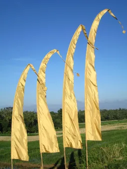 Bali Flag, satin, cream 3 meters 