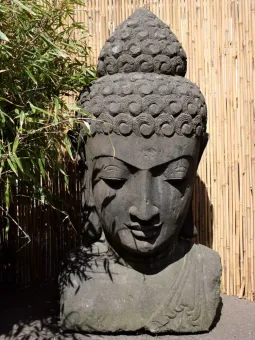 Buddha-Büste, 100cm hoch, antik lackiert 