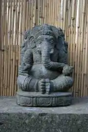 Ganesha mit Relief auf Rückseite, ca. 60 cm, Naturstein, Handarbeit, naturbelassen 