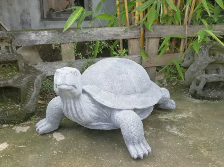 Winston - Große Schildkröte, 85 cm Länge | Steinguss 