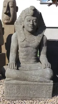 Pharao-Skulptur auf Sockel, ca. 100 cm 